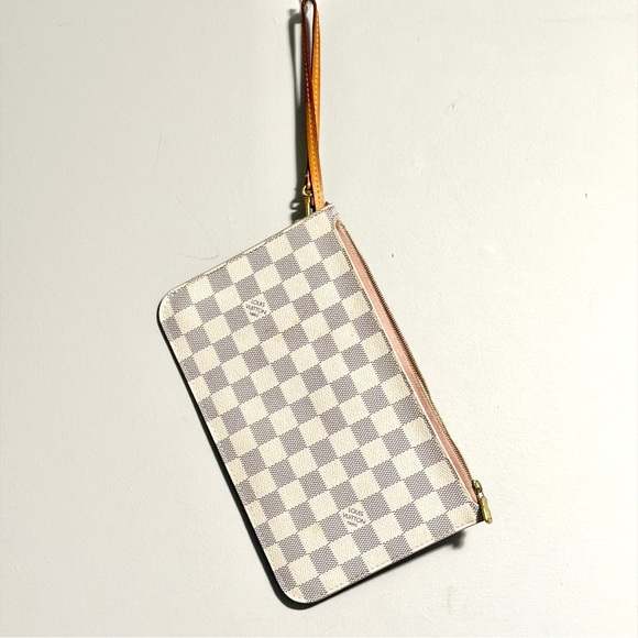 Louis Vuitton Damier Azur Neverfull Pouch *authentic * - Picture 2 of 10